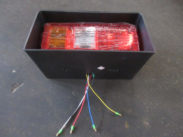 Фонарь задний левый в корпусе ZL30G/ZL50G/LW300F/LW500F, SDLG, Changlin,XH8-2L2-1